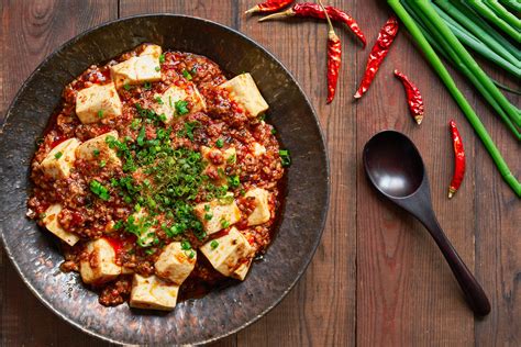  Spicy Mapo Tofu! A Sichuan Dish Bursting With Umami and Wok Hei Flavors!